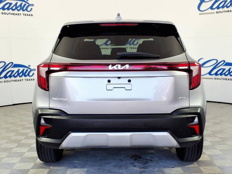 2025 Kia Seltos LX