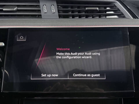 2022 Audi e-tron S quattro Premium Plus