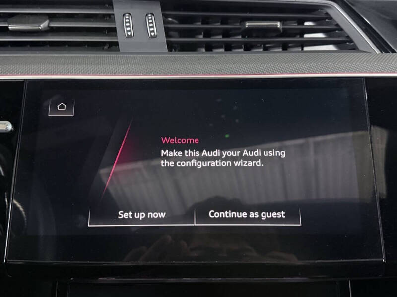 2022 Audi e-tron S quattro Premium Plus