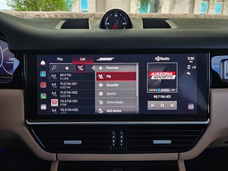 2022 Porsche Cayenne Platinum Edition
