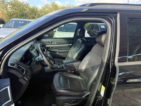 2016 Ford Explorer Sport