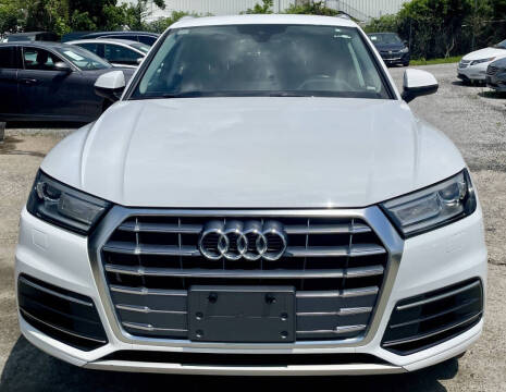 2018 Audi Q5 2.0T quattro Premium