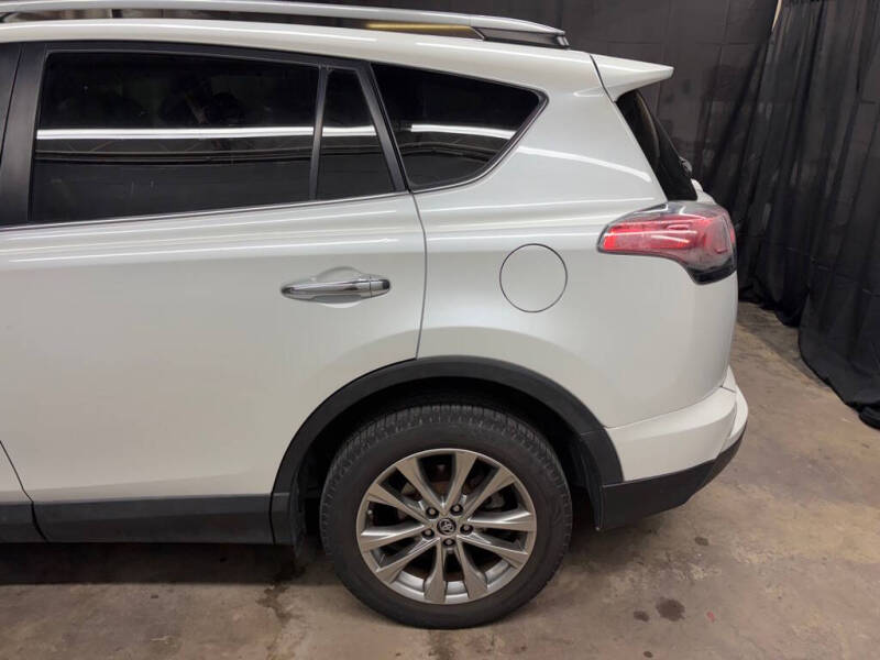 2017 Toyota RAV4 Limited