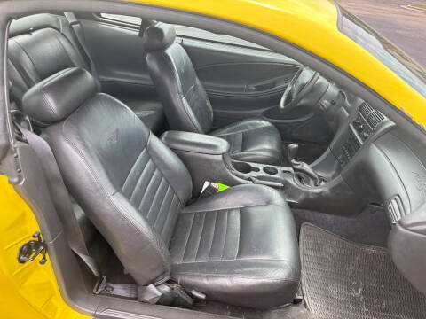 2001 Ford Mustang GT