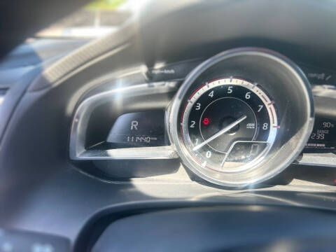 2015 Mazda MAZDA3 s Grand Touring