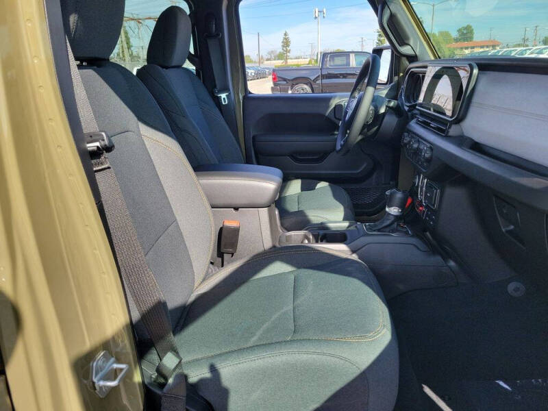 2026 Jeep Gladiator Willys