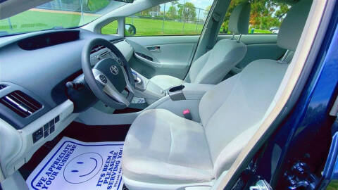 2013 Toyota Prius Two