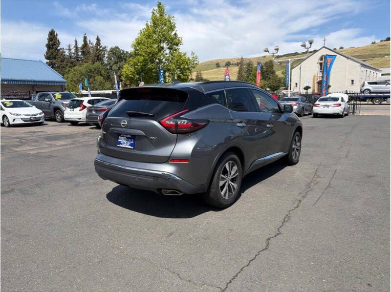 2023 Nissan Murano SV