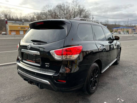 2015 Nissan Pathfinder SV