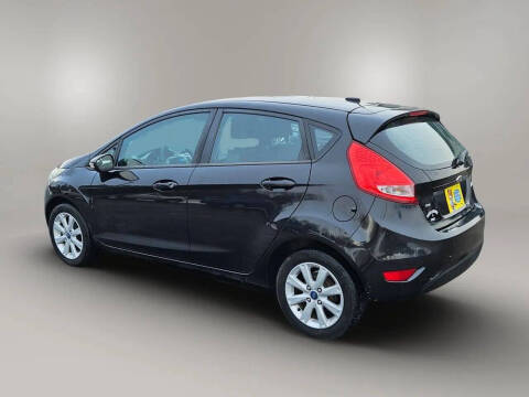 2013 Ford Fiesta SE