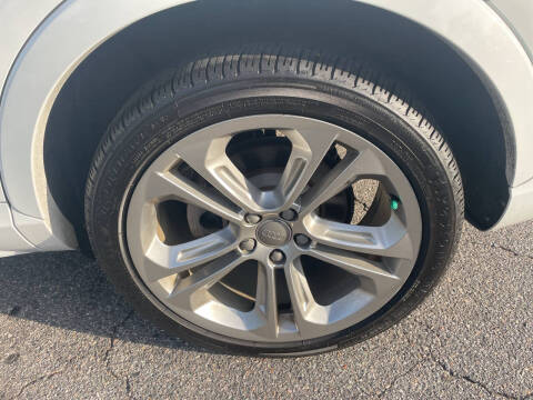 2016 Audi Q3 2.0T quattro Prestige