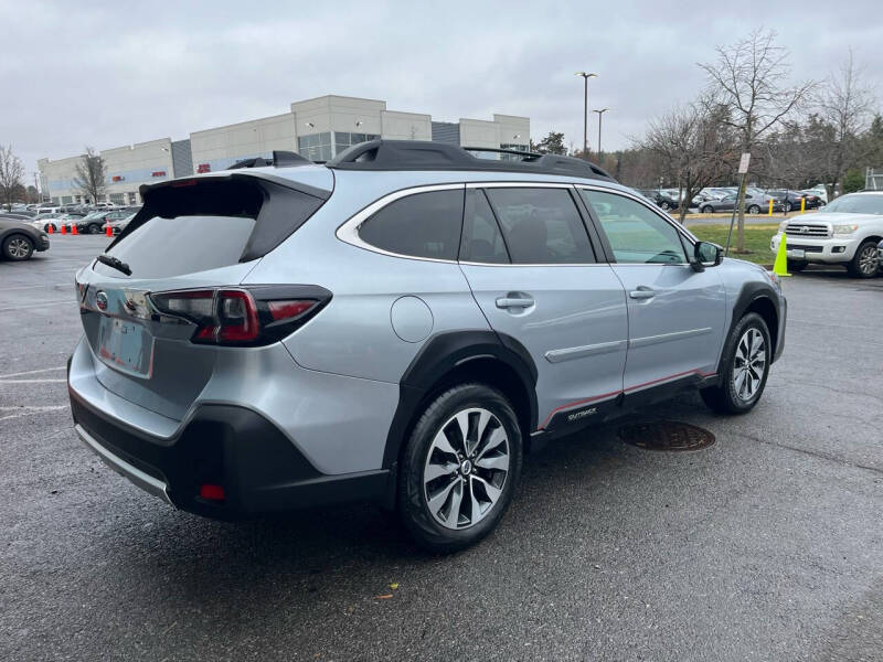 2023 Subaru Outback Limited photo 4