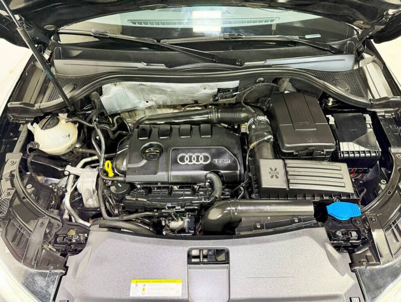 2015 Audi Q3 2.0T quattro Prestige