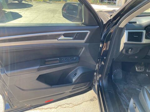 2018 Volkswagen Atlas V6 SE