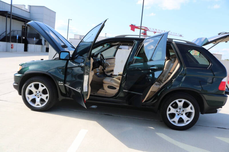 2001 BMW X5 4.4i
