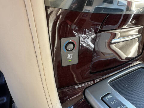 2013 Lexus LX 570