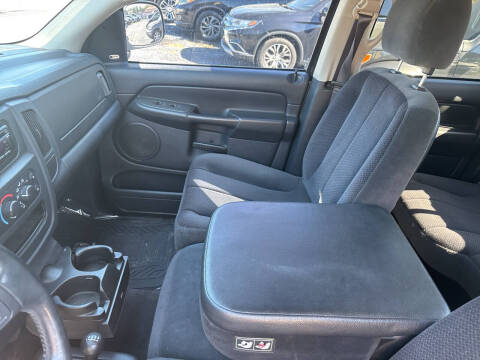 2004 Dodge Ram 1500 SLT