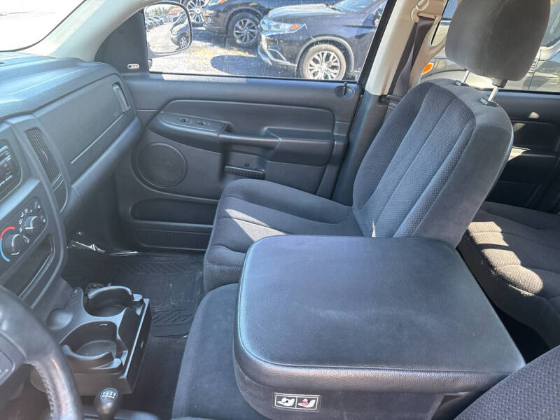 2004 Dodge Ram 1500 SLT