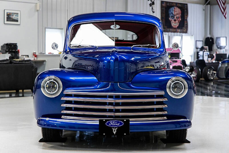 1946 Ford Deluxe