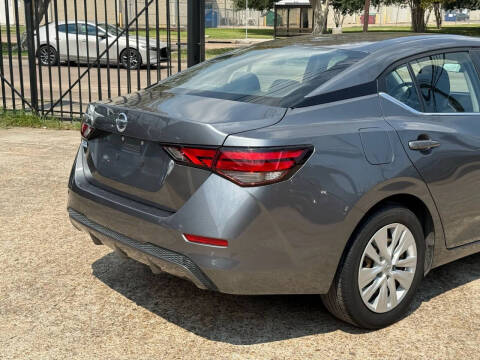 2022 Nissan Sentra S