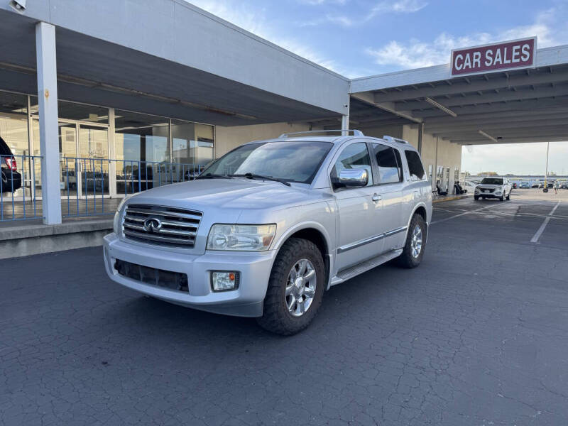 2005 Infiniti QX56