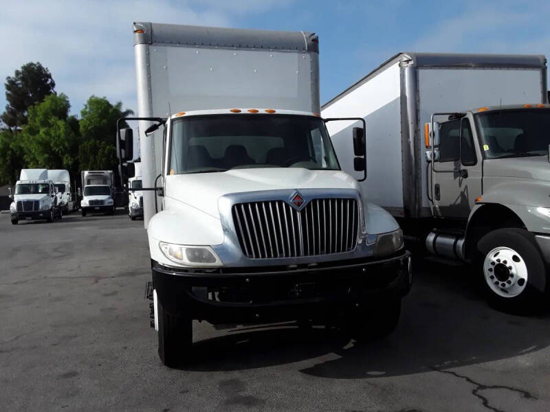 2018 International DuraStar 4300 for sale at DL Auto Lux Inc. in Westminster CA