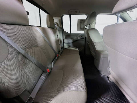 2021 Nissan Frontier SV