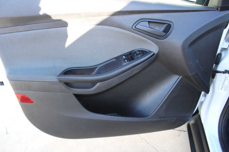 2014 Ford Focus S