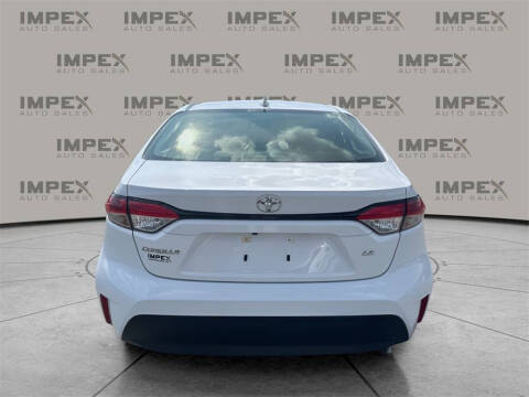 2024 Toyota Corolla LE