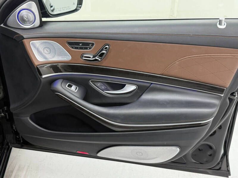 2017 Mercedes-Benz S-Class Mercedes-Maybach S 550 4MATIC