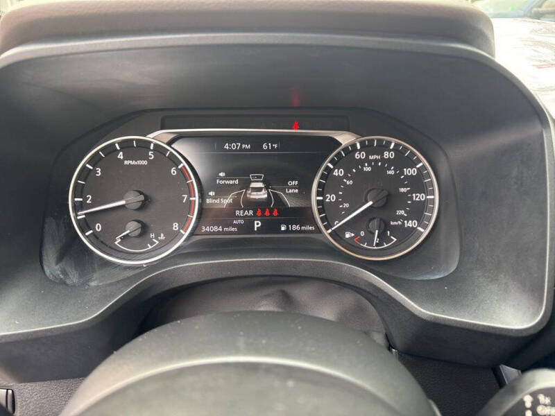 2021 Nissan Rogue SV