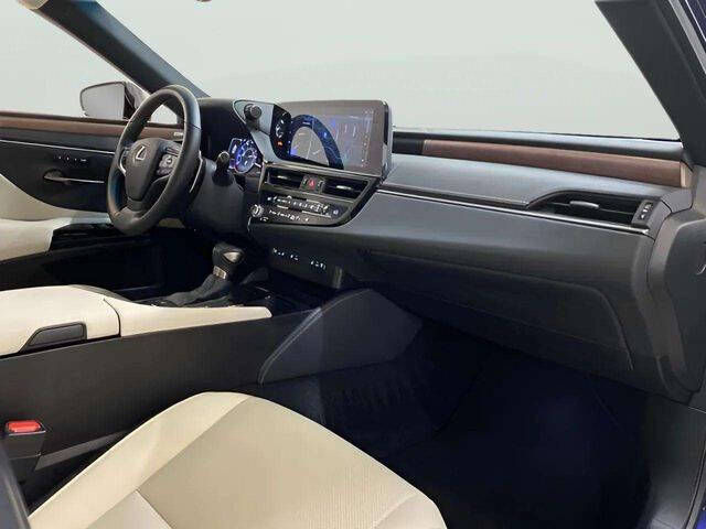 2025 Lexus ES 350