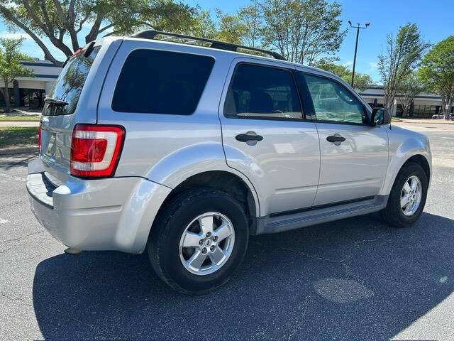 2009 Ford Escape XLT