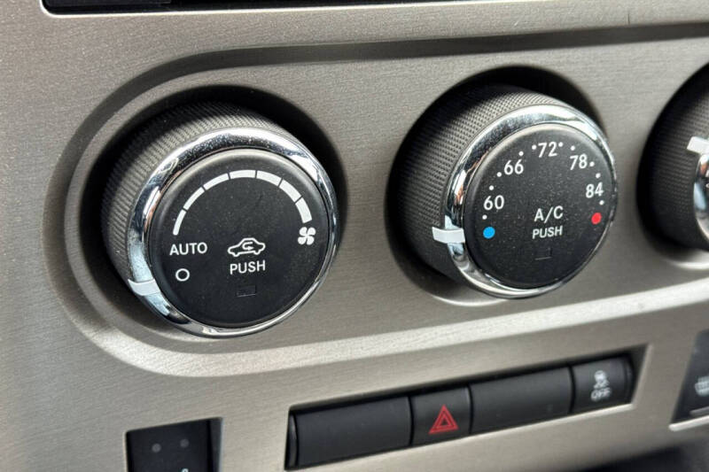 2011 Dodge Challenger SRT8 392