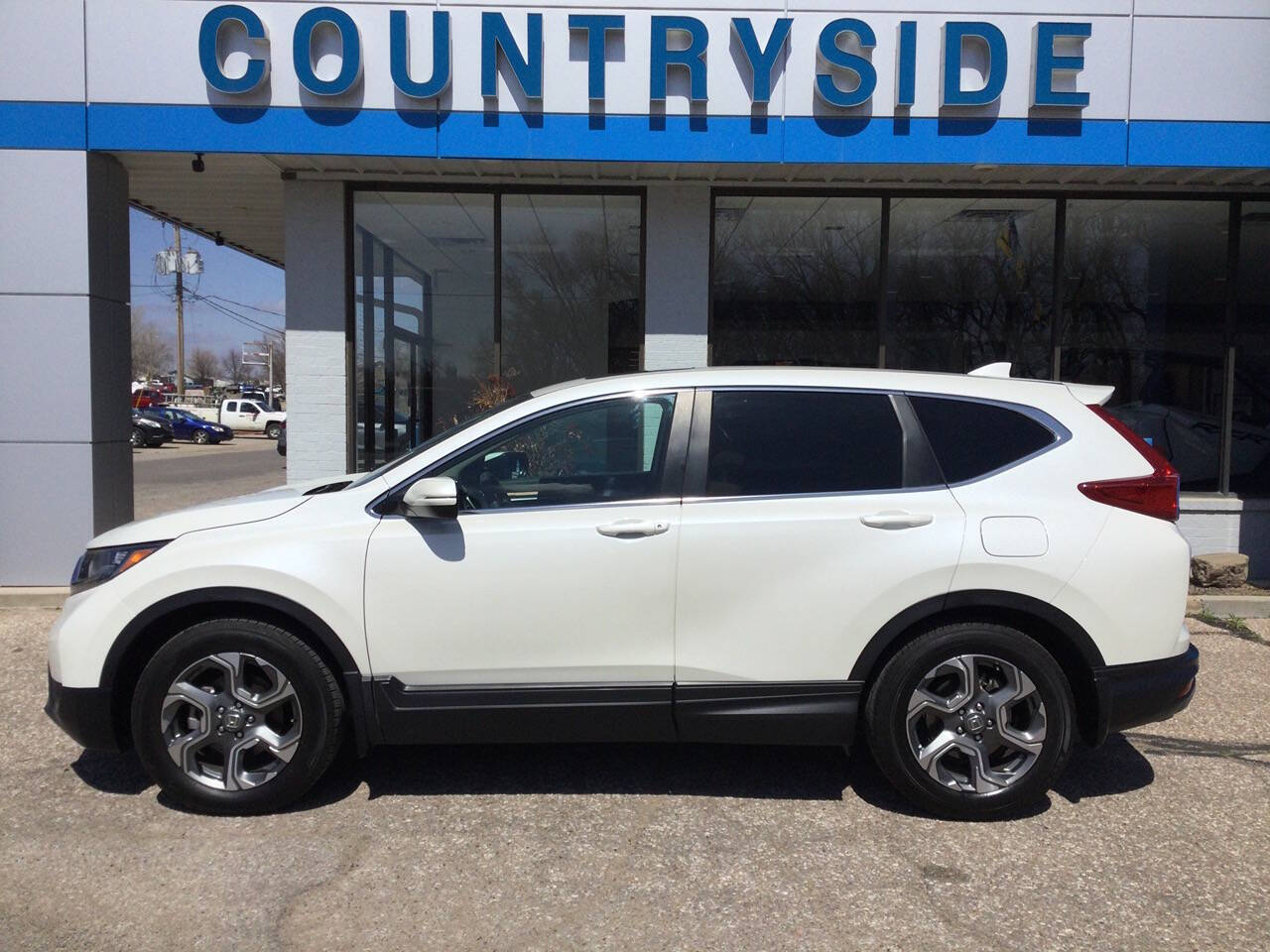 2018 Honda CR-V for sale at Countryside Motors in Wellington, KS