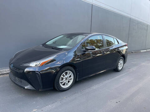 2022 Toyota Prius LE