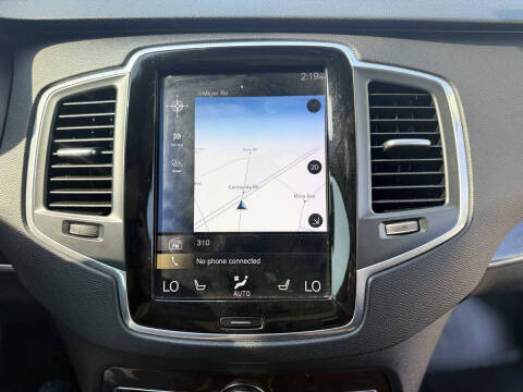 2019 Volvo XC90 T6 Momentum