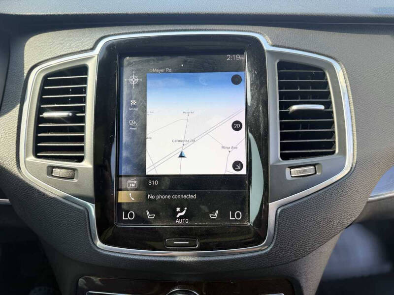 2019 Volvo XC90 T6 Momentum