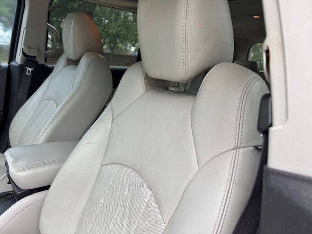 2012 GMC Acadia SLT-2
