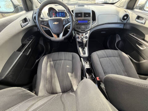 2014 Chevrolet Sonic LT Auto