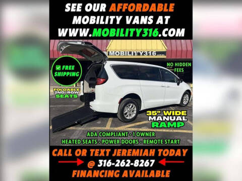 2024 Chrysler Voyager LX