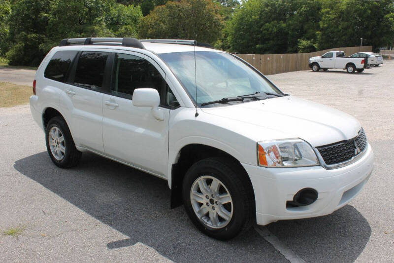 2011 Mitsubishi Endeavor LS