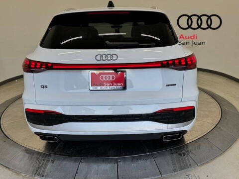 2025 Audi Q5 quattro Premium TFSI