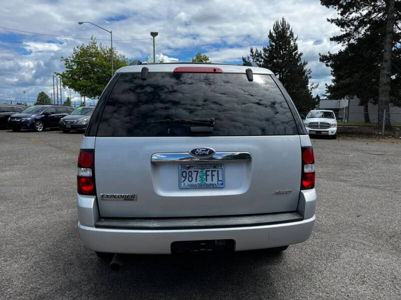 2010 Ford Explorer Limited