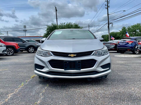 2018 Chevrolet Cruze for sale at GATEWAY  FINANCE  INC - GATEWAY FINANCE INC in Houston TX