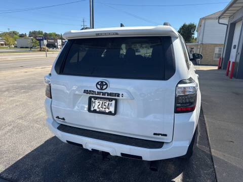 2024 Toyota 4Runner SR5