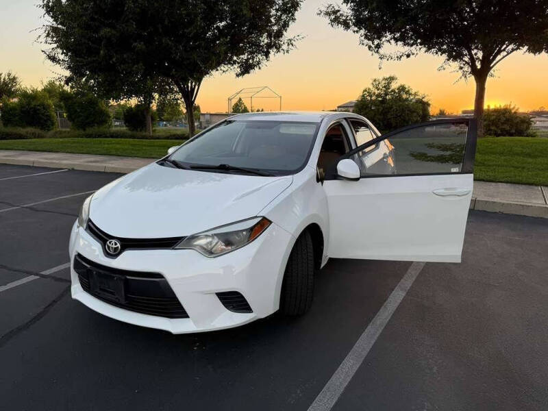 2015 Toyota Corolla LE