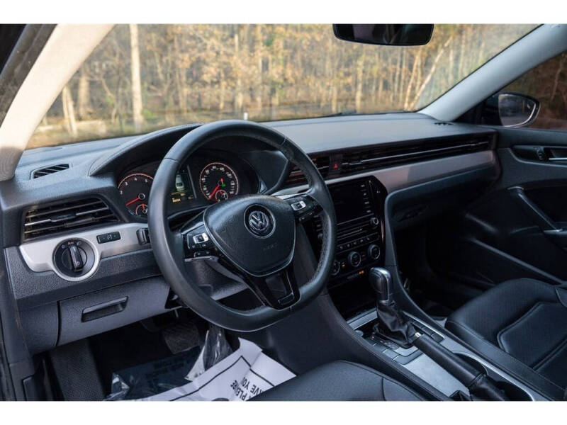 2021 Volkswagen Passat SE