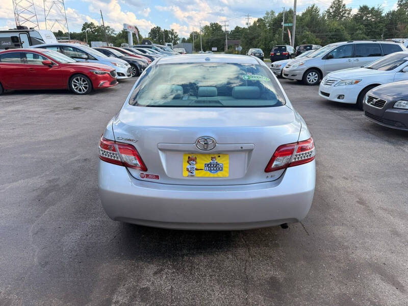 2011 Toyota Camry LE