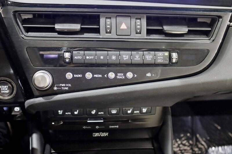 2022 Lexus ES 350 Ultra Luxury